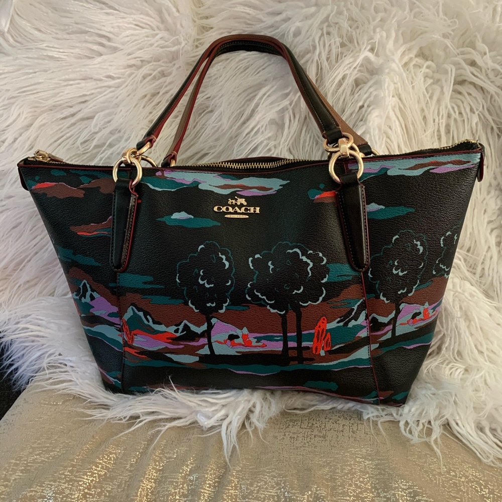 Coach Purse 16”x 12”